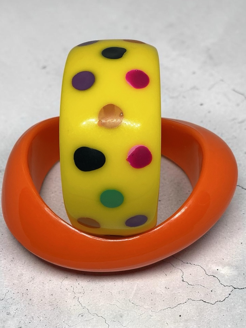 Vintage Resin Polka Dot & Wave Shaped Bangle Bracelets